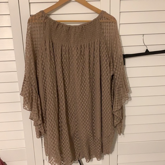 Mauve Dotted Blouse - Picture 4 of 4